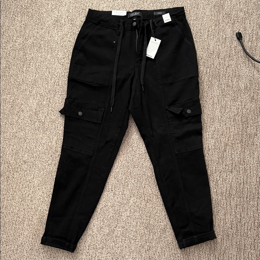 Women’s Black Cargo Pants